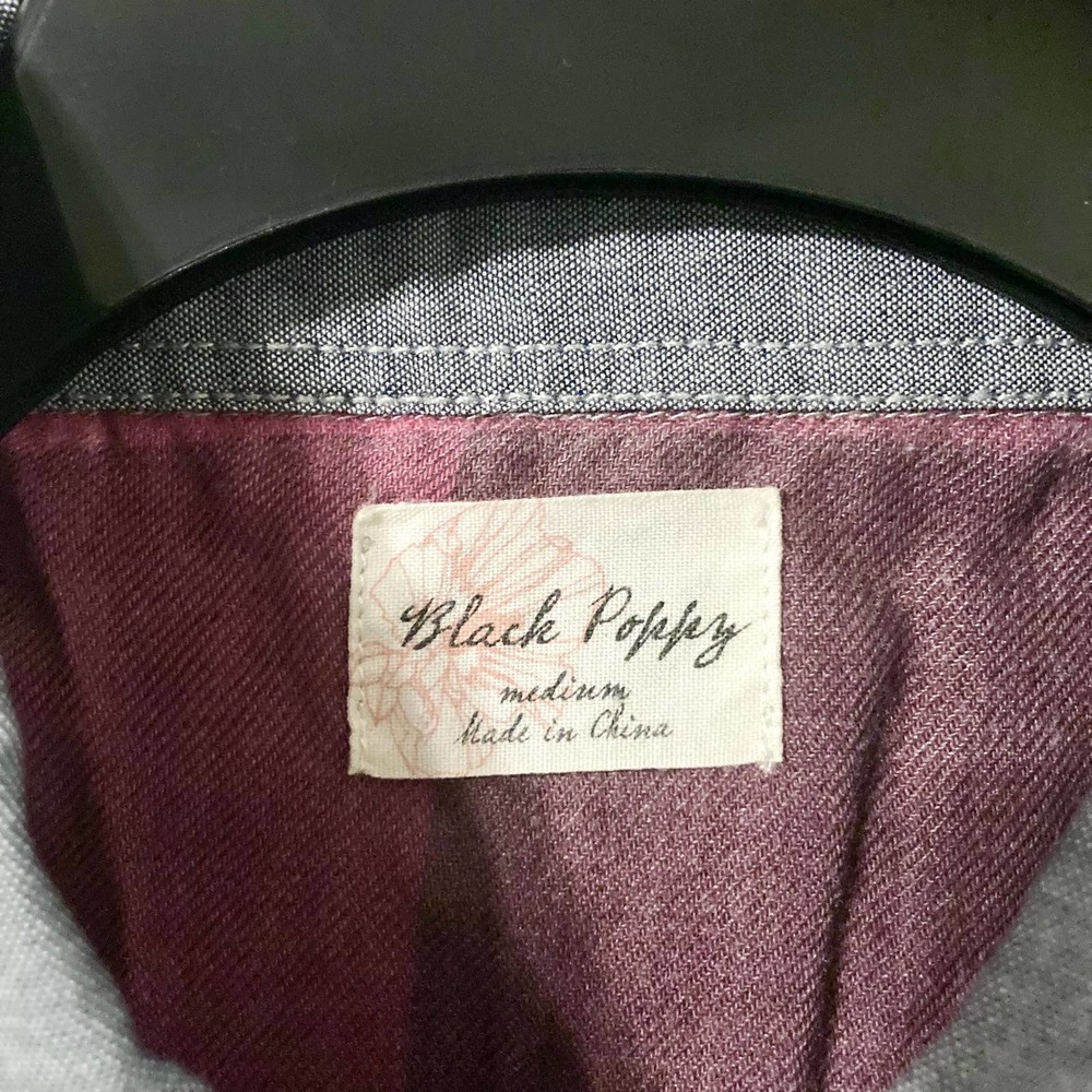 Black Poppy Women's Medium Plaid Button Down Tie Front Top - Picture 9 of 10